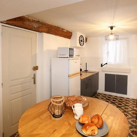 Studio Du Charme Medieval Conciergeriedamecarcas Каркасон Екстериор снимка